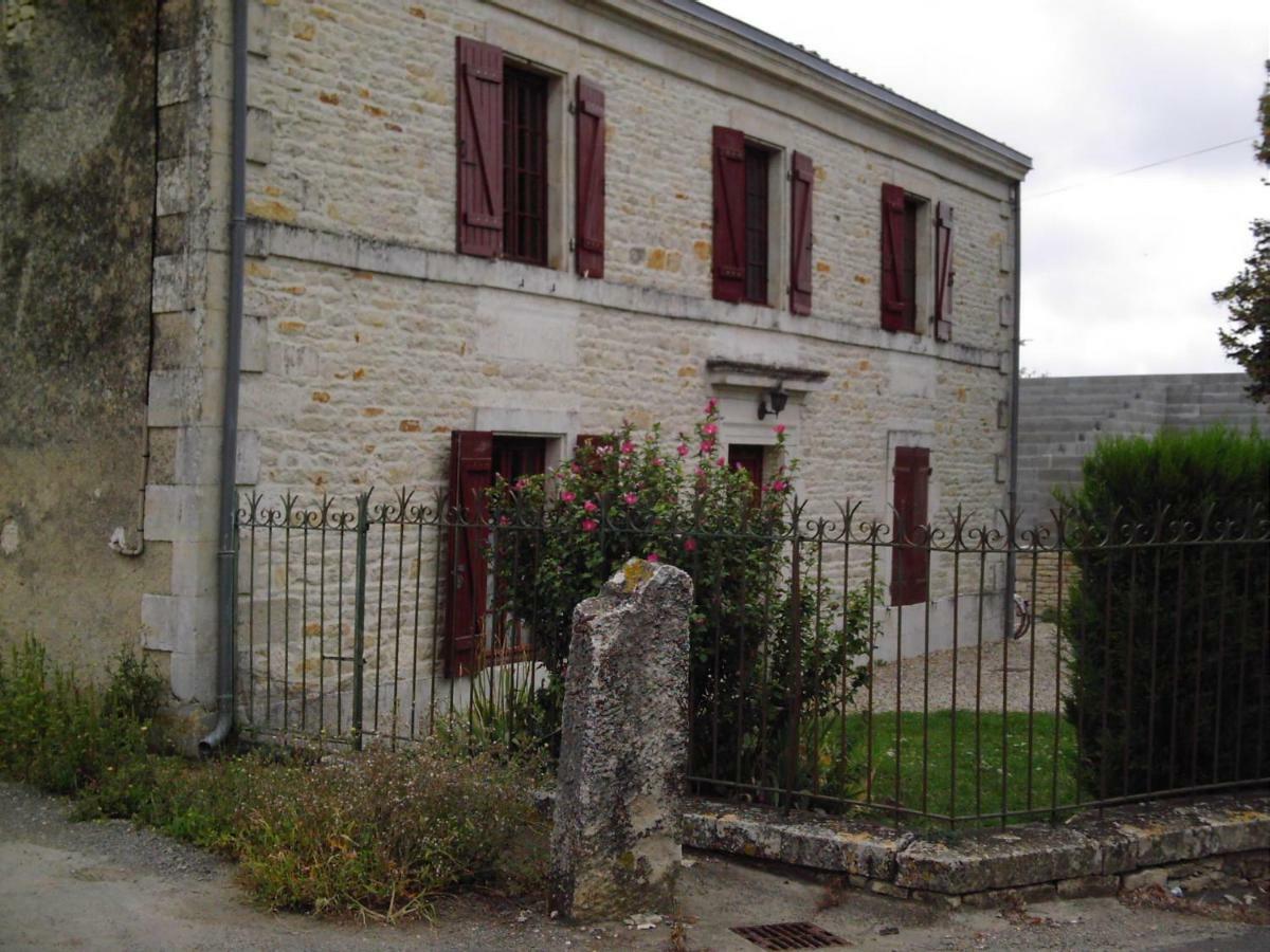 Gite De Sansais Villa Kültér fotó